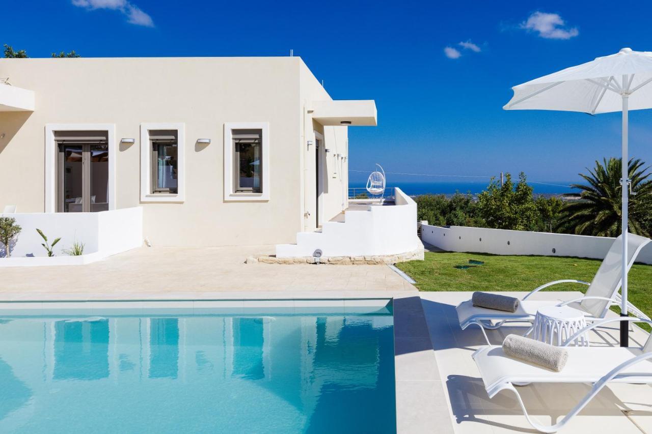Aerin Villa, A Sublime Sanctuary, By Thinkvilla Roupai Exterior photo